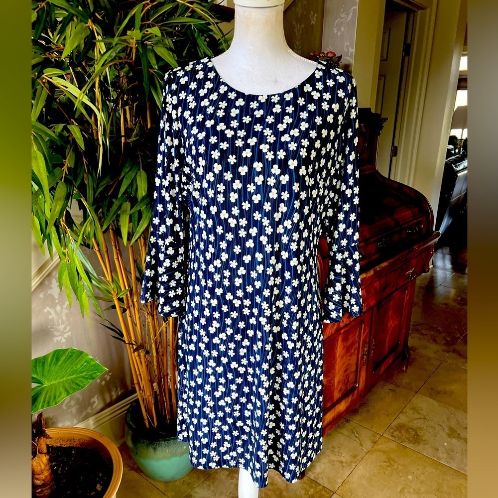 Tommy Hilfiger Daisy Chain Jersey Shift Dress with Bell Sleeves size 12 exc cond - Picture 3 of 14